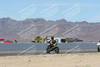 media/May-06-2024-Moto Forza (Mon) [[b33359f27d]]/2-Intermediate/Session 4 Front Straight Speed Pans/
